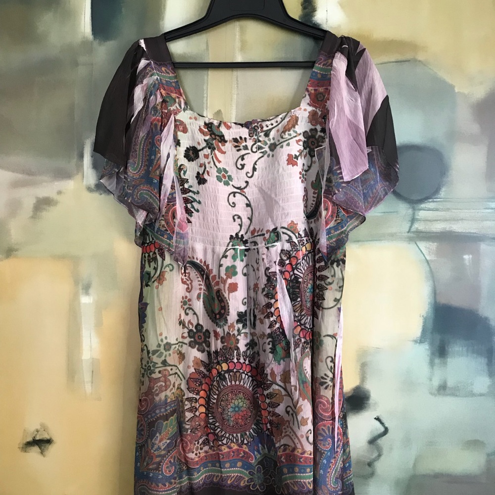 Unity World Wear Top, Size L - Picture 2 of 6